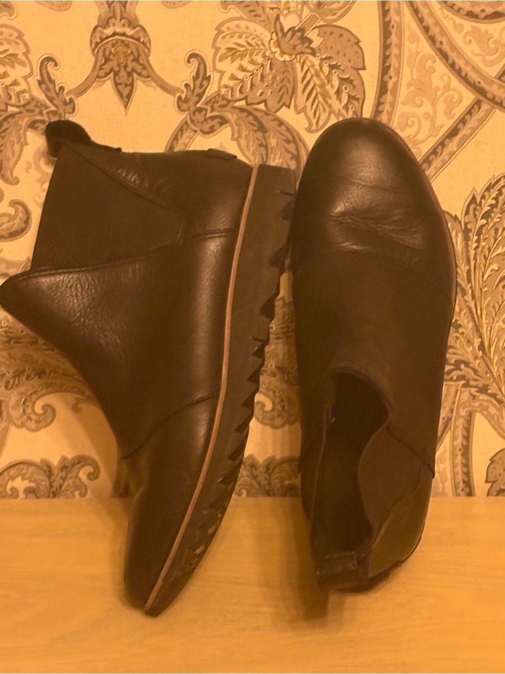Sorel Leather Chukka Boots